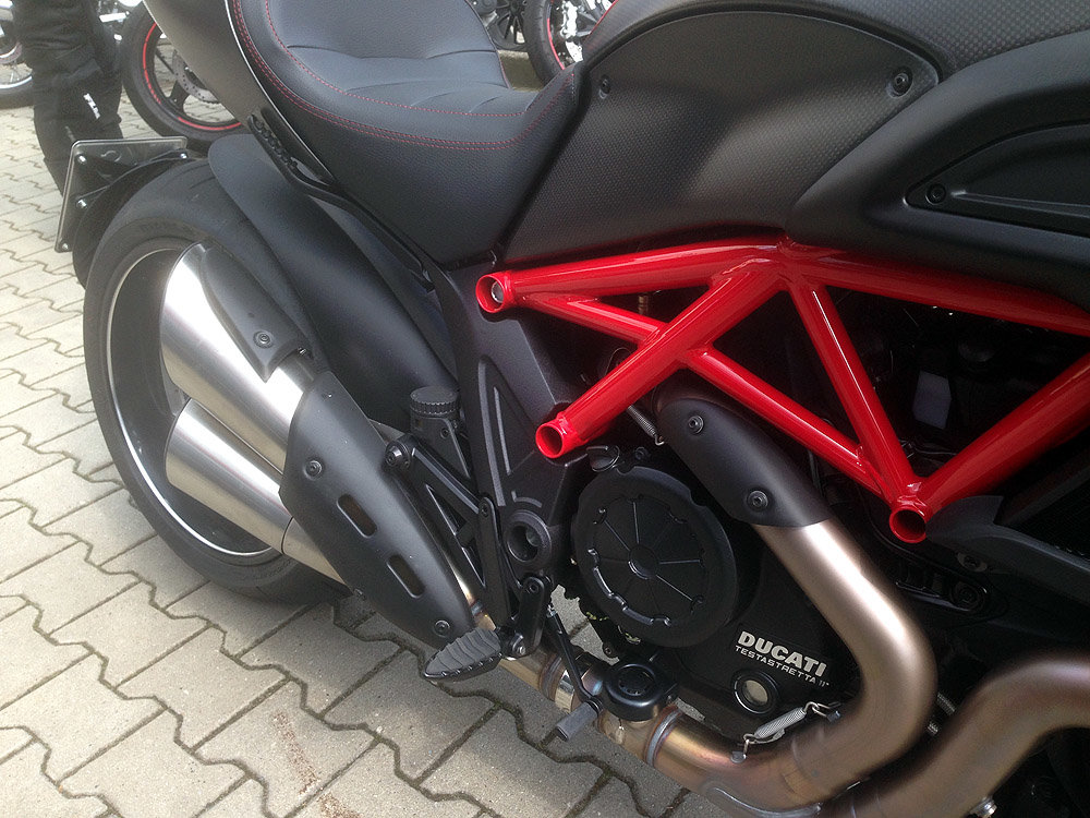 Diavel_2014_06.jpg