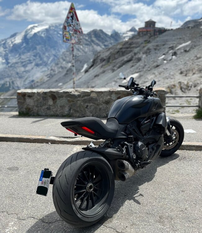 Diavel6.jpg