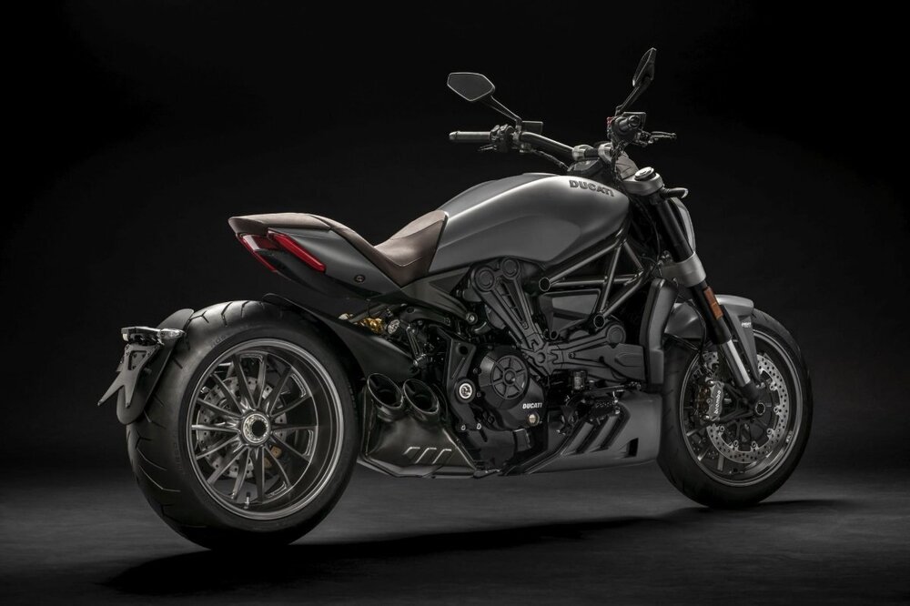 MY19_XDIAVEL_06_UC67827_High.thumb.jpg.90ca007df884554bd21c439f66c4e034.jpg